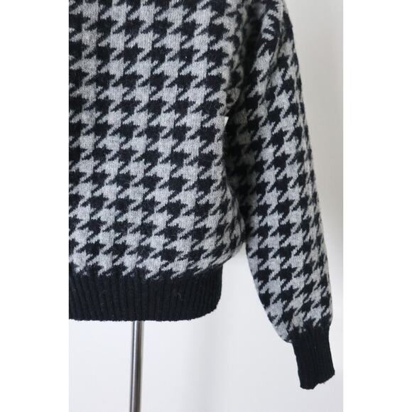 Vintage 1980s CREW Shetland Wool Houndstooth Sweater Pullover Black Gray - Picture 12 of 12